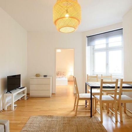 Central Living Apartment 1090 เวียนนา ภายนอก รูปภาพ