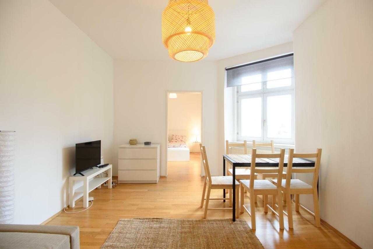 Central Living Apartment 1090 เวียนนา ภายนอก รูปภาพ