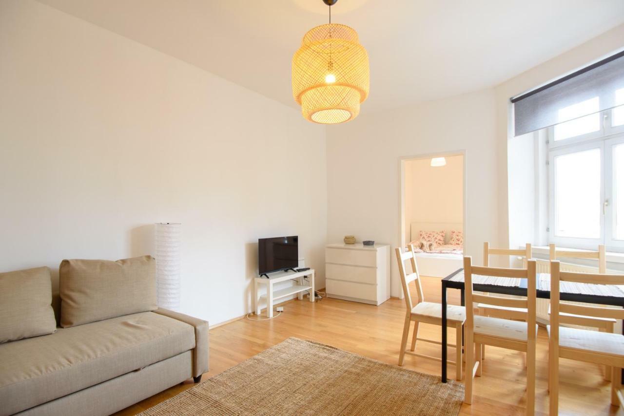 Central Living Apartment 1090 เวียนนา ภายนอก รูปภาพ